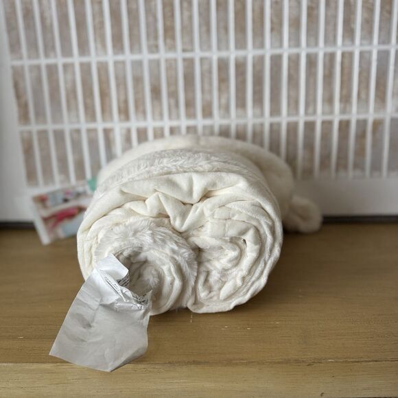 Target Pillowfort Sheep Kids' Hooded Blanket White 40" x 50", BN Cozzy - Picture 5 of 7